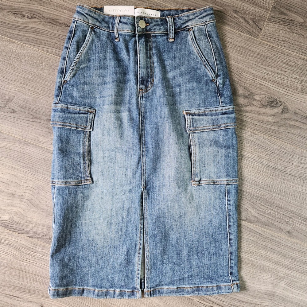 Risen Jeans Womens Cargo Denim Midi Skirt Dark Wash Front Slit RDS6161 Small NEW